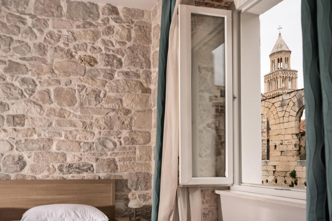Tifani Luxury Rooms Split Exterior photo